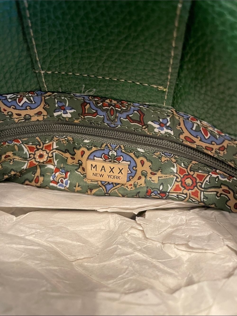 Maxx New York Green Pebbled Leather Shoulder Bag with Gold Hardware - Picture 9 of 10